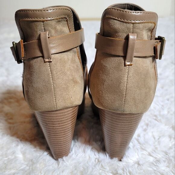 Justfab Roxii Taupe Open Toe Harness Bootie - Picture 7 of 12